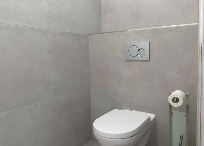 Direkt An Der Nied *