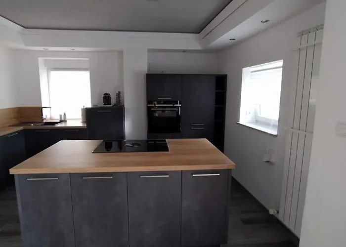 Direkt An Der Nied *